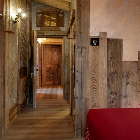 Francois Boutique - Matterhorn Retreat & In Cervinia