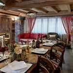 ホテル Francois Boutique - Matterhorn Retreat & In Cervinia ブレウイル・チェルヴィナイア