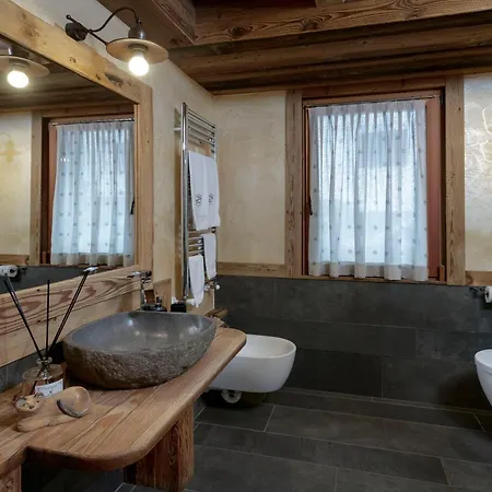 Francois Boutique - Matterhorn Retreat & In Cervinia * 브루일서비니아