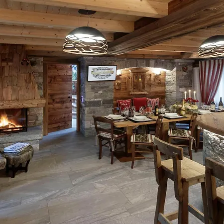 ホテル Francois Boutique - Matterhorn Retreat & In Cervinia ブレウイル・チェルヴィナイア